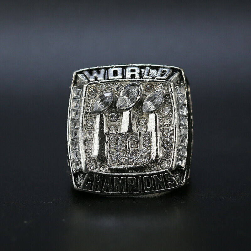 Lot Detail - 2012 Eli Manning New York Giants High Quality Replica Super  Bowl XLVI Ring