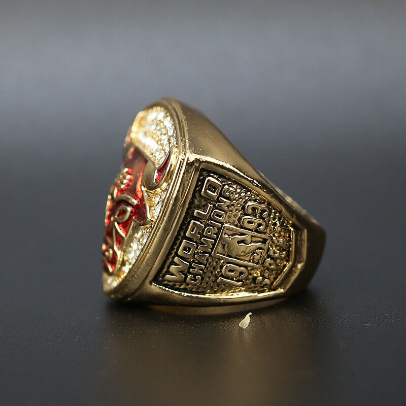 Michael Jordan Replica Championship Ring Set Memorabilia