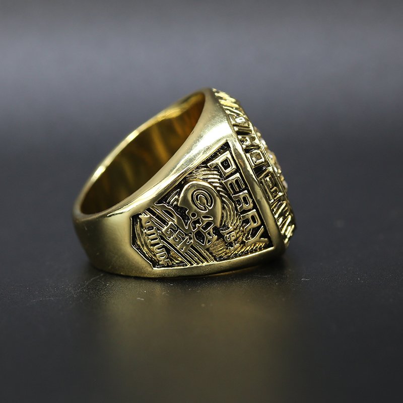 Chicago Bears 1985 William Perry Super Bowl championship ring Football Rings championship rings 3 Chicago Bears 1985 William Perry Super Bowl championship ring Football Rings championship rings 3
