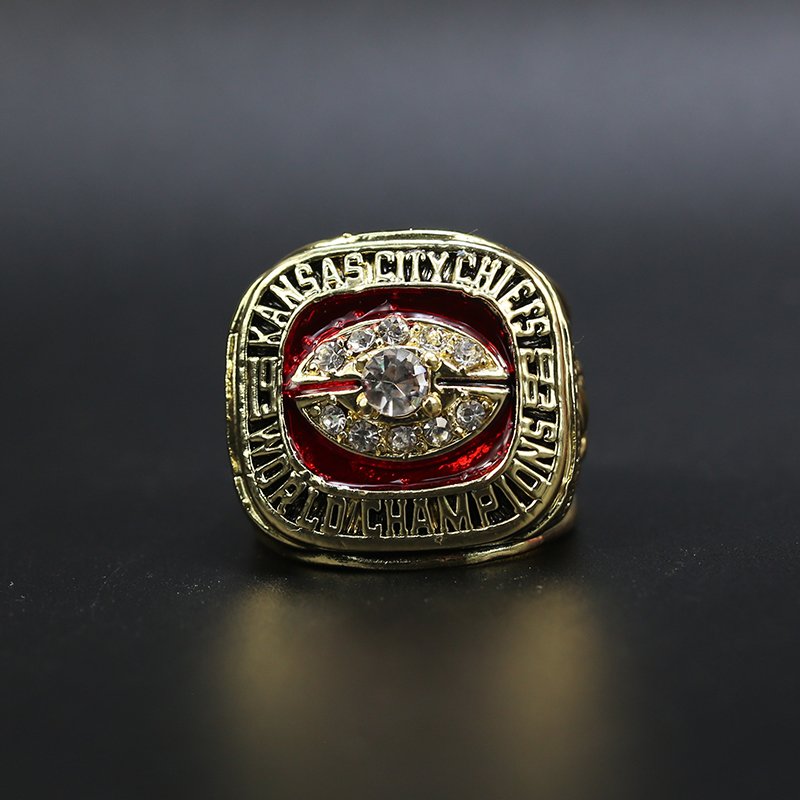 Kansas City Chiefs 1969 Warren McVea championship ring Football Rings 1969 2 Kansas City Chiefs 1969 Warren McVea championship ring Football Rings 1969 2
