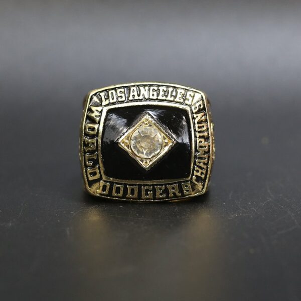 Los Angeles Dodgers 1965 Sandy Koufax MLB World Series championship ring MLB Rings 1965 dodgers