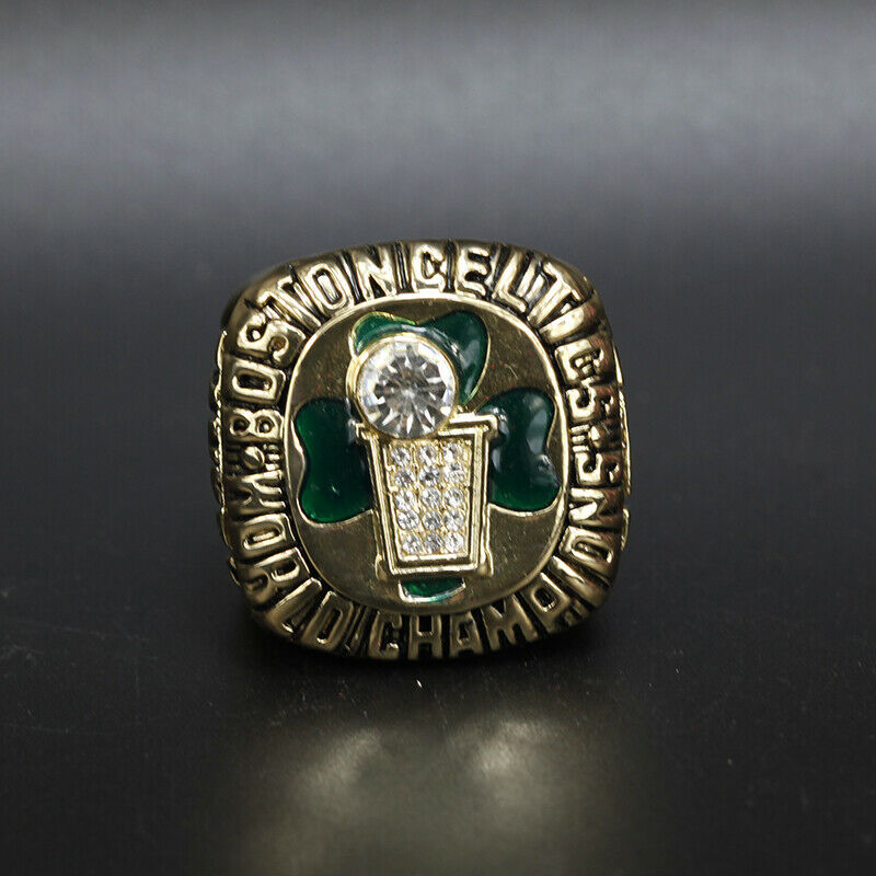 Pro Standard Celtics Champ Ring Pullover