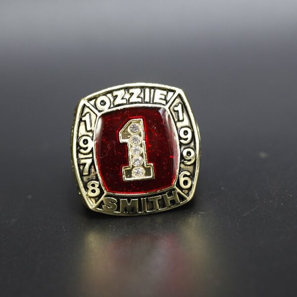 Ozzie Smith Hall of Fame 1978-1996 MLB replica ring MLB Rings baseball memorabilia