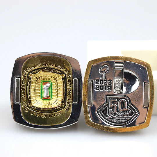 2023 Kansas City Chiefs NFL championship ring & Vince Lombardi replica trophy Lombardi Trophy 2023 chiefs ring 3