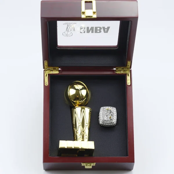2014 San Antonio Spurs NBA championship ring & Larry O’Brien Championship Trophy NBA Rings Larry O’Brien 3