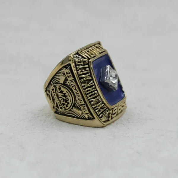 1969 New York Mets MLB championship ring & MLB Commissioner’s Trophy MLB Rings Commissioner Trophy 10