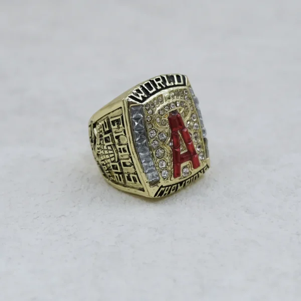 2002 Anaheim Angels MLB championship ring & MLB Commissioner’s Trophy MLB Rings 2002 Anaheim Angels 10