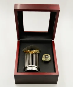 1971 Pittsburgh Pirates MLB championship ring & MLB Commissioner’s Trophy MLB Rings 1971 Pittsburgh Pirates