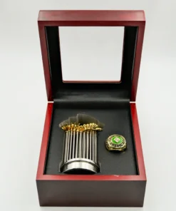 1973 Oakland Athletics MLB championship ring & MLB Commissioner’s Trophy MLB Rings 1973 Oakland Athletics
