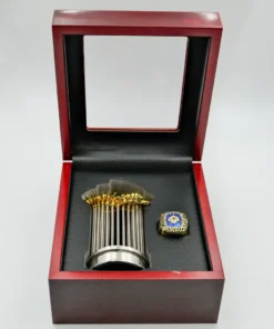 1986 New York Mets MLB championship ring & MLB Commissioner’s Trophy MLB Rings 1986 New York Mets