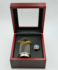 1984 Detroit Tiger MLB championship ring & MLB Commissioner’s Trophy MLB Rings 1984 Detroit Tiger