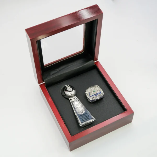 2013 Seattle Seahawks Russell Wilson NFL championship ring & Vince Lombardi replica trophy Lombardi Trophy championship rings