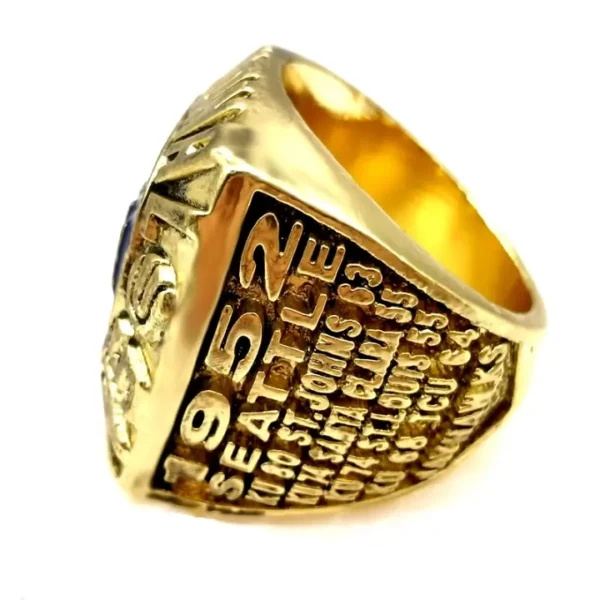 1952 Kansas Jayhawks championship ring – NCAA Basketball champion ring NCAA Rings 1952 Kansas Jayhawks 3