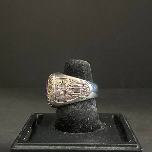 1978 East Carolina University NCAA BSBA championship ring NCAA Rings college backetball 4