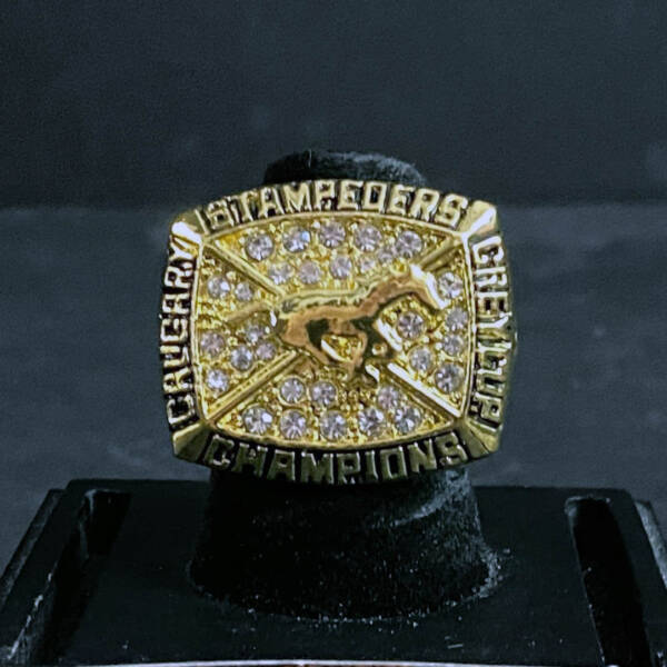 1992 Calgary Stampeders CFL Grey Cup championship ring Grey Cup rings 1992 Calgary Stampeders championship ring