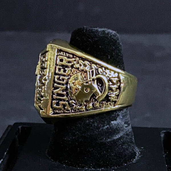 1992 Calgary Stampeders CFL Grey Cup championship ring Grey Cup rings 1992 Calgary Stampeders championship ring 4