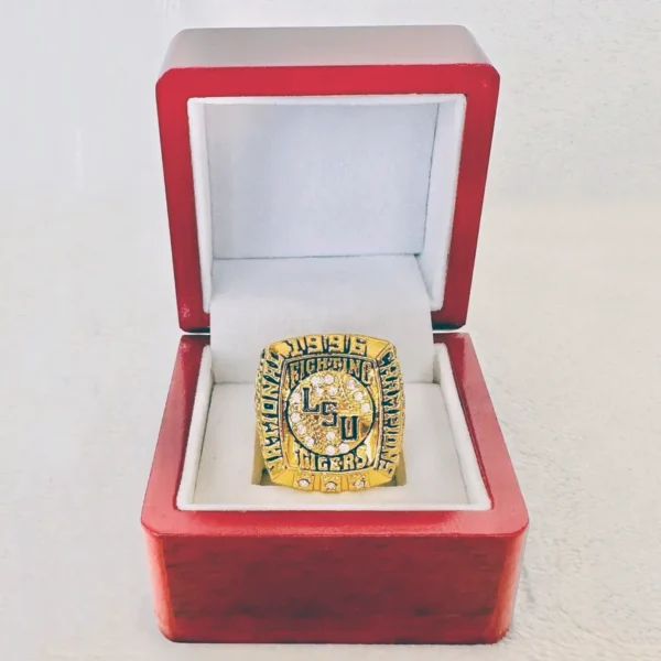 1996 LSU Fighting Tigers National championship ring – NCAA Baseball champion ring NCAA Rings 1996 LSU Tigers 3