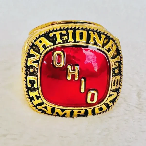 1968 Ohio State Buckeyes championship ring – NCAA National champion ring NCAA Rings 1967 Ohio State Buckeyes championship ring