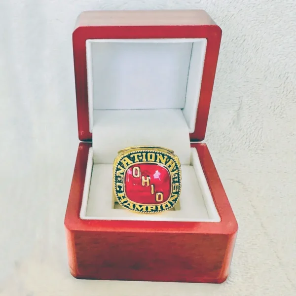 1968 Ohio State Buckeyes championship ring – NCAA National champion ring NCAA Rings 1967 Ohio State Buckeyes championship ring 5