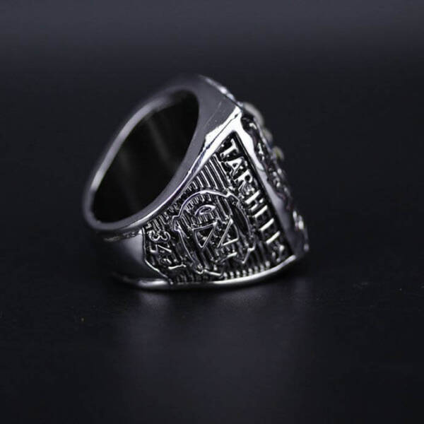 2009 North Carolina Tar Heel National championship ring – NCAA Basketball champion ring NCAA Rings 2009 North Carolina Tar Heel 2