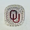 2016 Oklahoma Sooners championship ring – NCAA National champion ring NCAA Rings 2016 Oklahoma Sooners 7