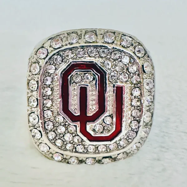 2015 Oklahoma Sooners championship ring – NCAA National champion ring NCAA Rings 2015 Oklahoma Sooners