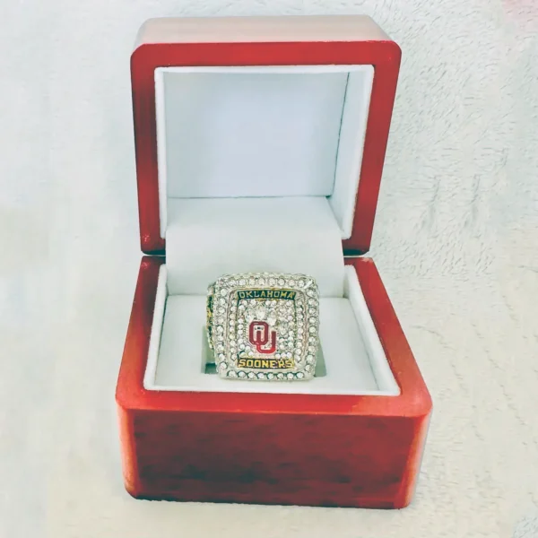 2018 Oklahoma Sooners championship ring – NCAA National champion ring NCAA Rings 2018 Oklahoma Sooners 4