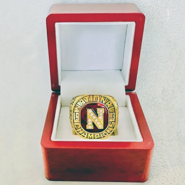 1983 Nebraska Cornhuskers championship ring – NCAA National champion ring NCAA Rings 1983 Nebraska Cornhuskers 5