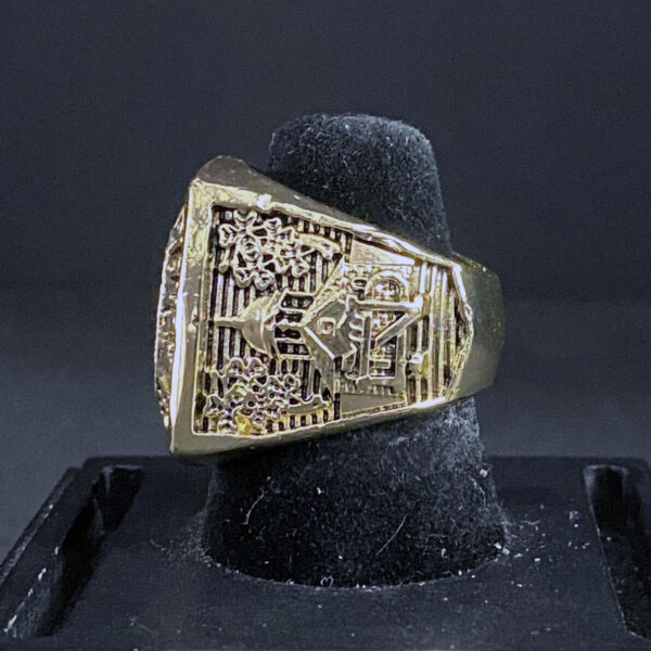 1947 Notre Dame Fighting Irish NCAA National championship ring NCAA Rings 1947 Notre Dame Fighting Irish 4