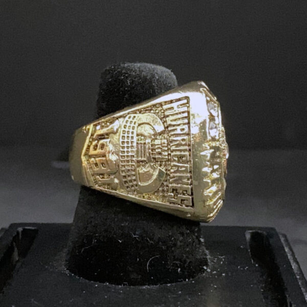 1991 Miami Hurricanes championship ring – NCAA National champion ring NCAA Rings 1991 Miami Hurricanes 2