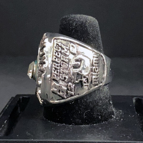 2002 Miami Hurricanes championship ring – NCAA National champion ring NCAA Rings 2002 Miami Hurricanes 4