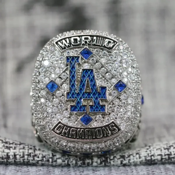 2024 Los Angeles Dodgers Fan championship ring with custom name – Premium Series MLB Rings 2024 Los Angeles Dodgers