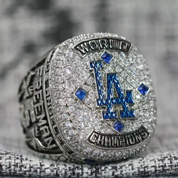 2024 Los Angeles Dodgers Fan championship ring with custom name – Premium Series MLB Rings 2024 Los Angeles Dodgers 2