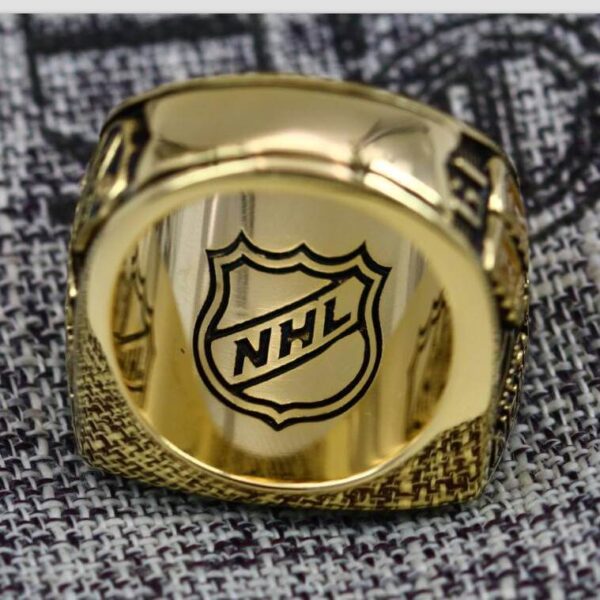 1998 Detroit Red Wings championship ring replica with custom name – Premium Series NHL Rings 1998 red wings 6