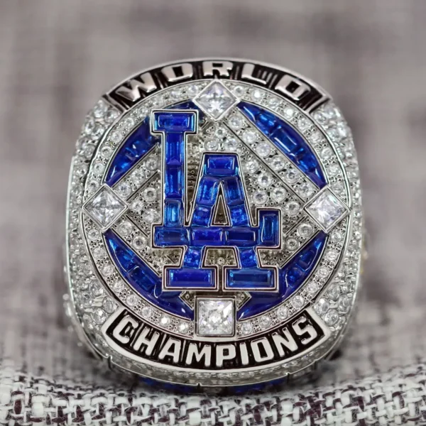 2020 Los Angeles Dodgers MLB championship ring replica with custom name – Premium Series MLB Rings 2020 dodgers 3