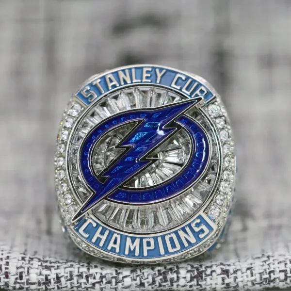 2021 Tampa Bay Lightning NHL championship ring replica with custom name – Premium Series NHL Rings 2021 Tampa Bay Lightning