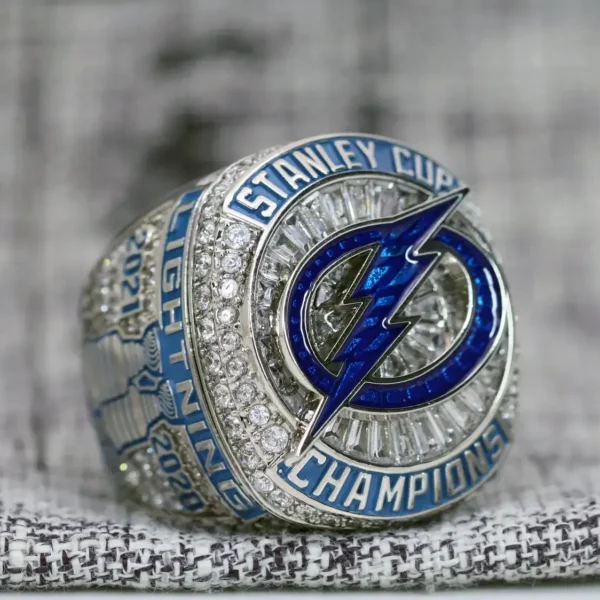 2021 Tampa Bay Lightning NHL championship ring replica with custom name – Premium Series NHL Rings 2021 Tampa Bay Lightning 2