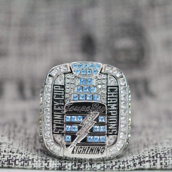 2004 Tampa Bay Lightning championship ring replica with custom name – Premium Series NHL Rings 2004 Tampa Bay Lightning 6