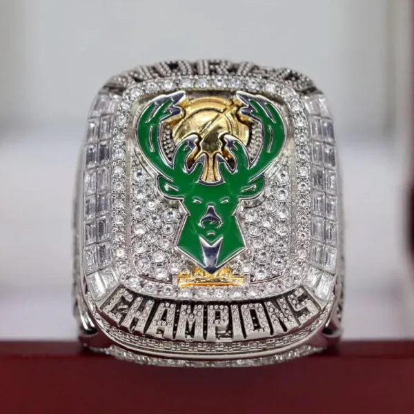 2021 Milwaukee Bucks NBA championship ring replica with custom name – Premium Series NBA Rings 2021 Milwaukee Bucks