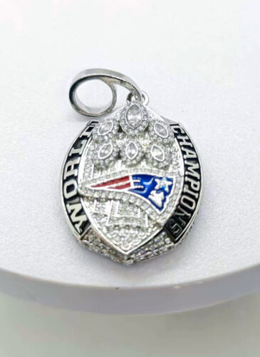 2018 New England Patriots Ring Pendant with Necklace & Custom Engraving – Premium Series photo review