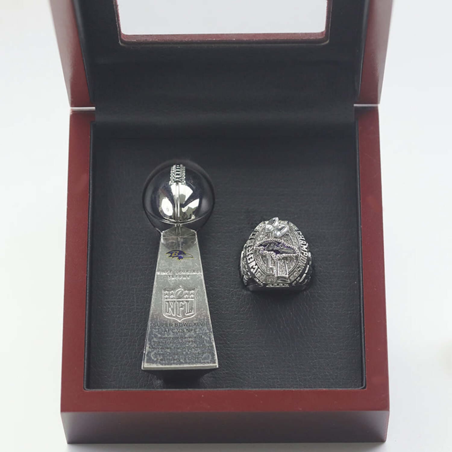 2013 Baltimore Ravens championship ring & trophy Football Rings 2013 Baltimore Ravens 2013 Baltimore Ravens championship ring & trophy Football Rings 2013 Baltimore Ravens