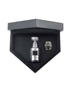 1963 Toronto Maple Leafs NHL championship ring & Stanley Cup Trophy NHL Rings 1963 Toronto Maple Leafs 1963 Toronto Maple Leafs NHL championship ring & Stanley Cup Trophy NHL Rings 1963 Toronto Maple Leafs