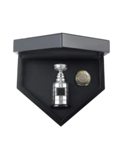 1967 Chicago Blackhawks NHL championship ring & Stanley Cup Trophy NHL Rings 1967 Chicago Blackhawks