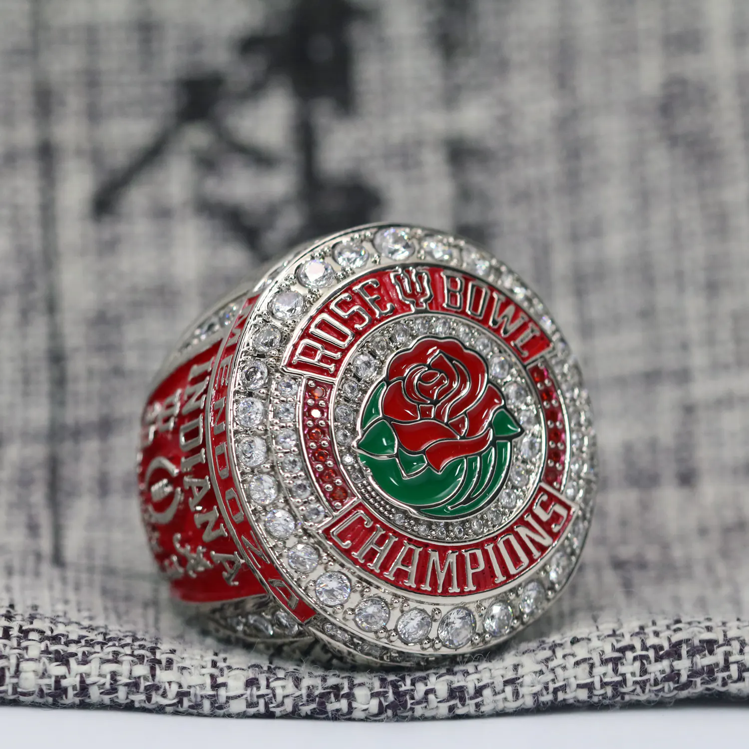 2026 Indiana Hoosiers Rose Bowl championship ring replica with custom name – Premium Series NCAA Rings 2025 Indiana Hoosiers 5 2026 Indiana Hoosiers Rose Bowl championship ring replica with custom name – Premium Series NCAA Rings 2025 Indiana Hoosiers 5