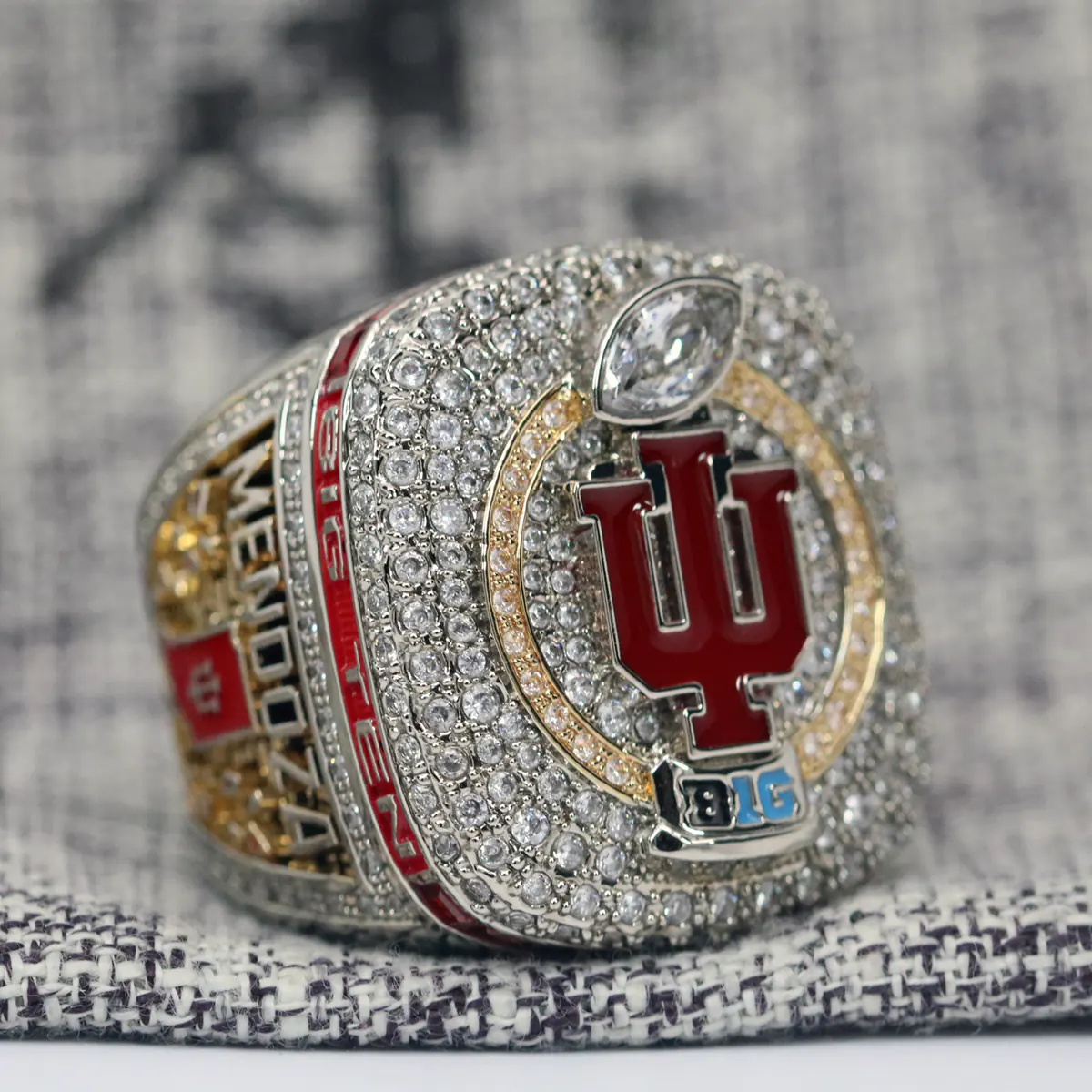 2026 Indiana Hoosiers BIG10 championship ring replica with custom name – Premium Series NCAA Rings 2025 Indiana Hoosiers 5 2026 Indiana Hoosiers BIG10 championship ring replica with custom name – Premium Series NCAA Rings 2025 Indiana Hoosiers 5