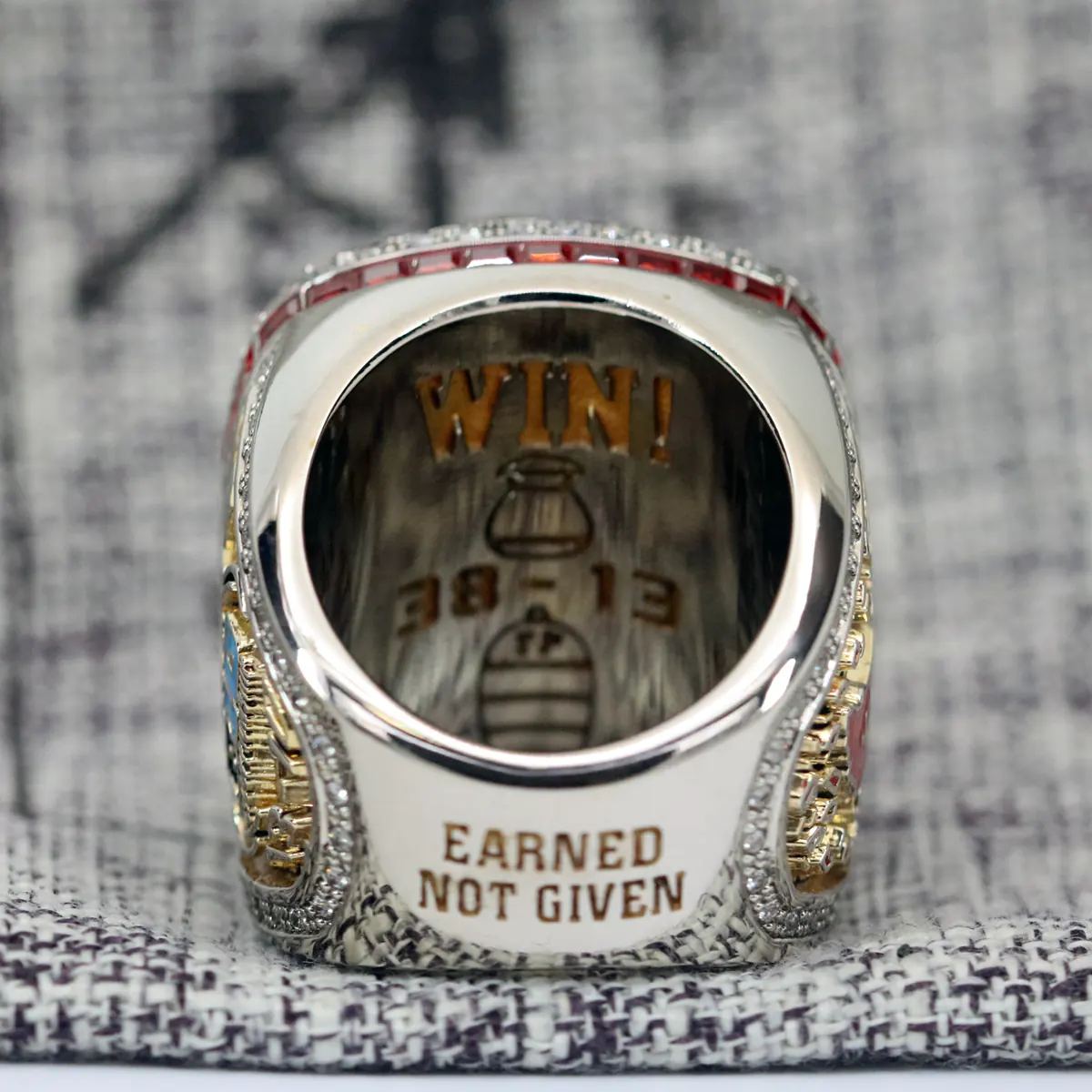 2026 Indiana Hoosiers BIG10 championship ring replica with custom name – Premium Series NCAA Rings 2025 Indiana Hoosiers 3 2026 Indiana Hoosiers BIG10 championship ring replica with custom name – Premium Series NCAA Rings 2025 Indiana Hoosiers 3